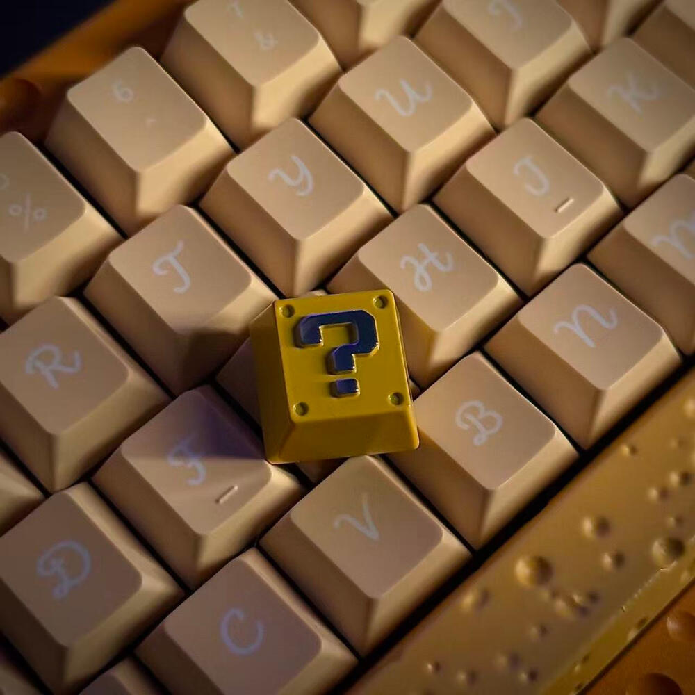 Capuchon de clavier en métal r - Gaming Keyboard Nearby avis et prix